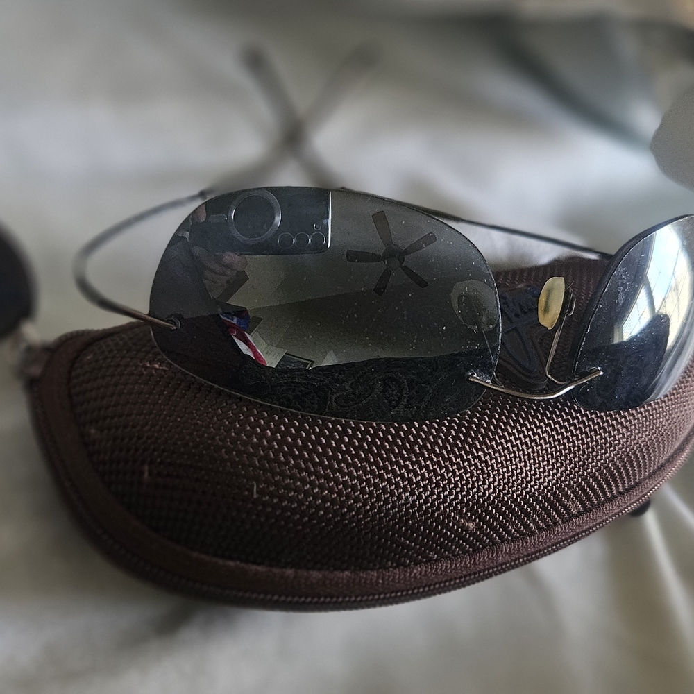 Maui Jim Black Sunglasses